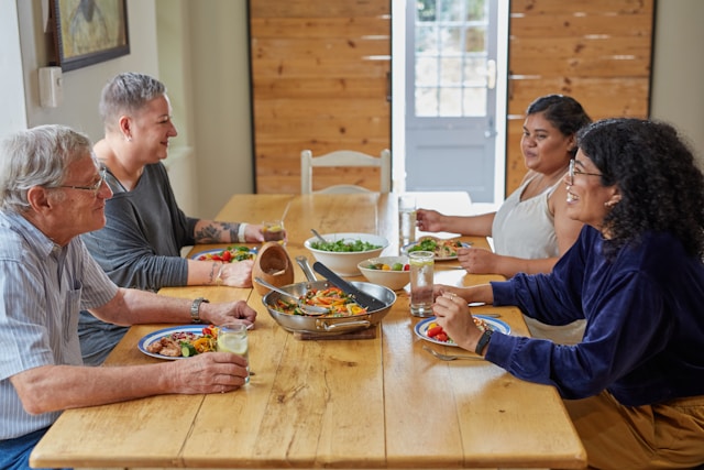 Healthy Aging After 40: What Changes in Your Body and How Nutrition Can Help